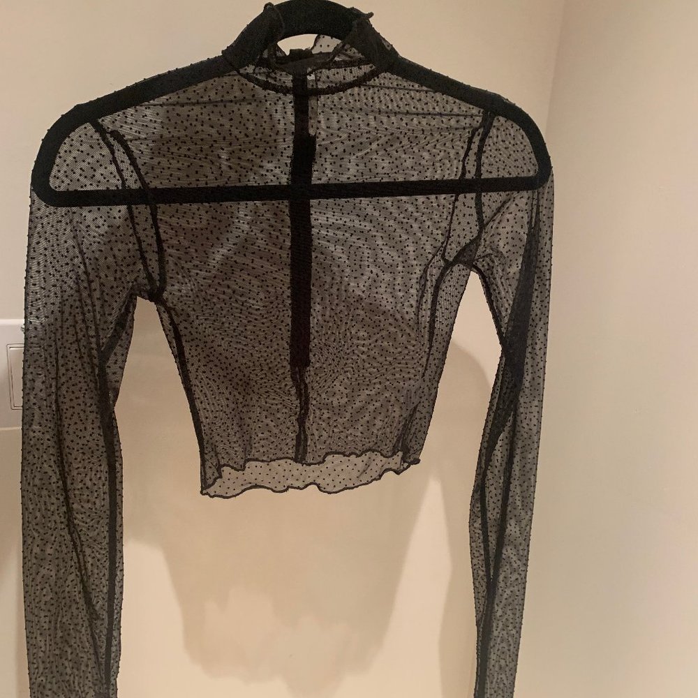 ARE YOU AM I lace top